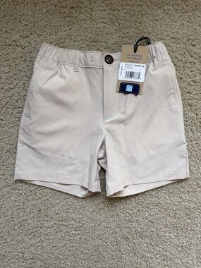 NWT Chubbies  Boy’s Khaki Shorts- “Youth Everywhere Short” XS 6/7